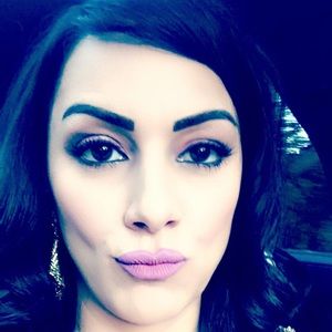 Meet your Posher, Mabel